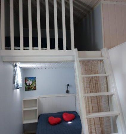 Lugnt Och Centralt Stromstad Luaran gambar